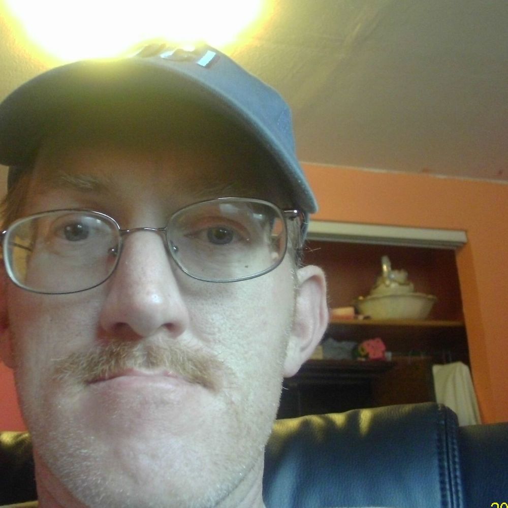 Meet your Posher, Cliff